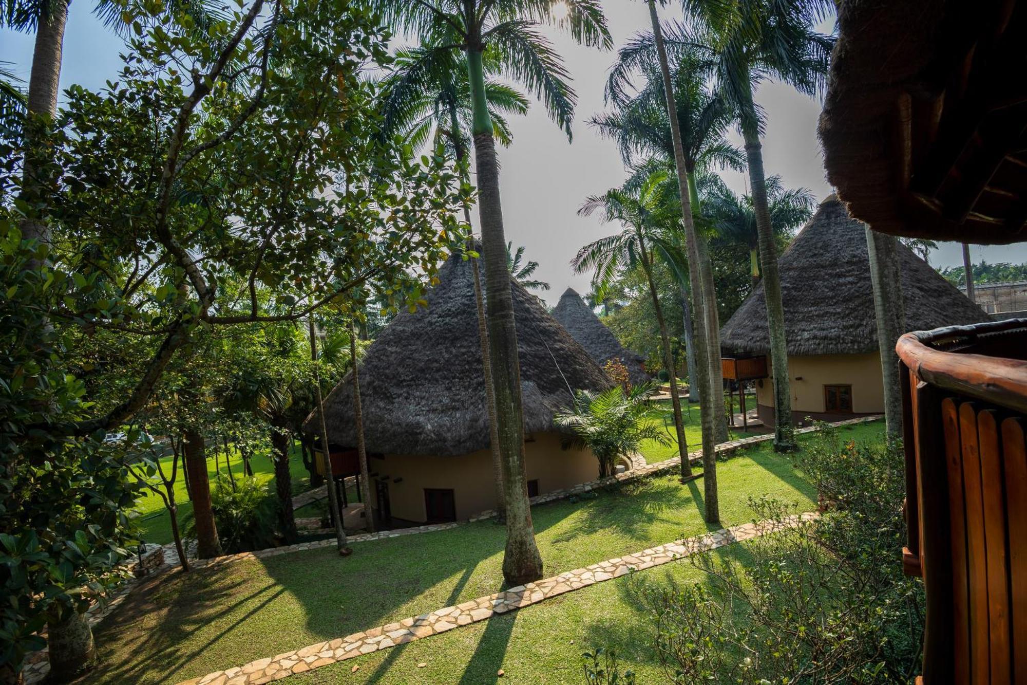 Speke Resort And Conference Center Kampala Esterno foto